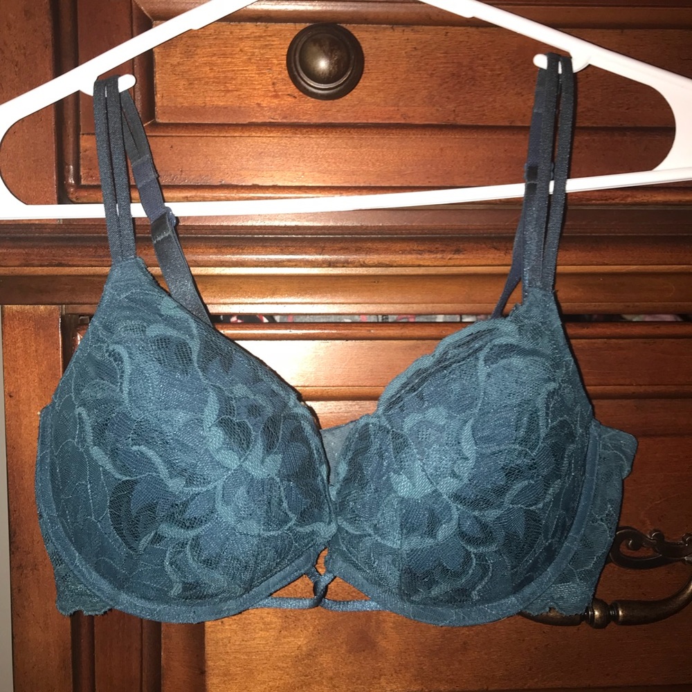 Victoria’s Secret very sexy push up bra size 36C
